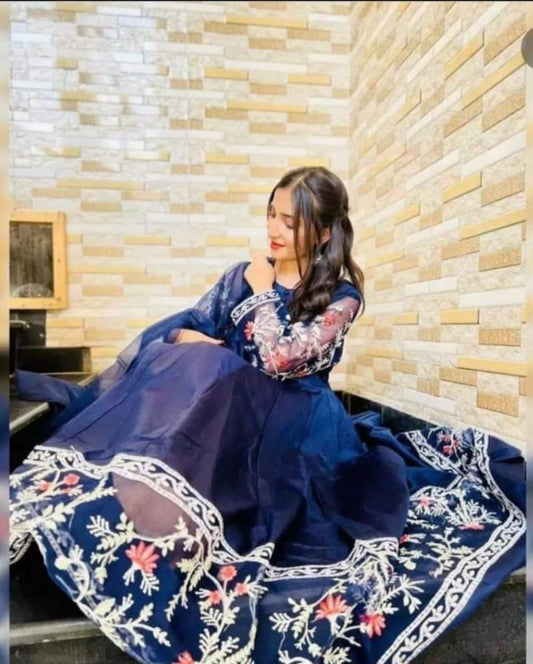 Blue Embroidered 3-Piece Women's Stitched Set