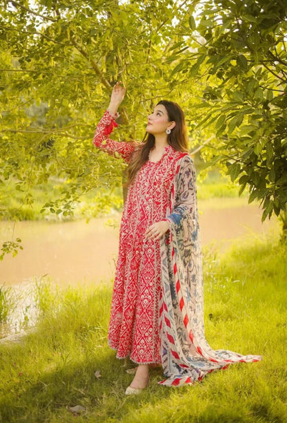 Fabric Fine Quality Lawn 3pc